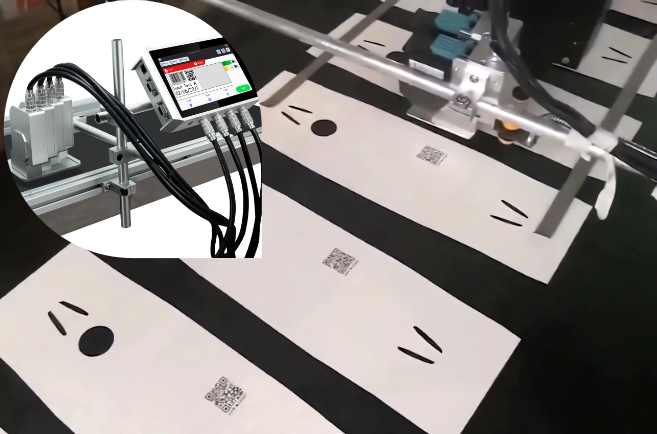 Картонная коробка