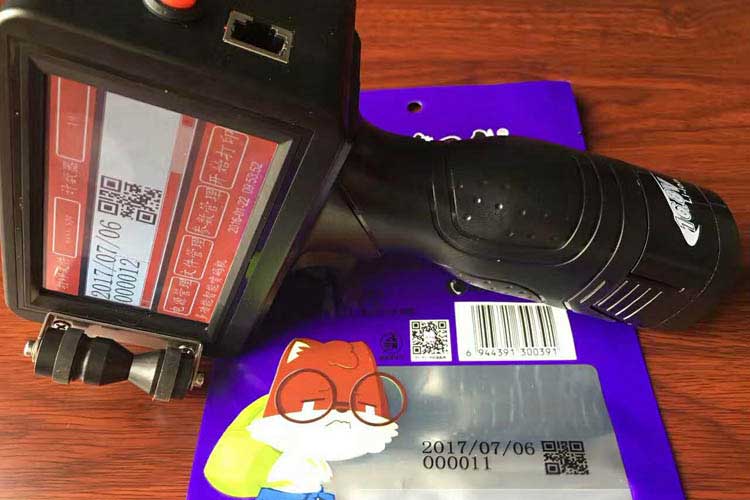 Срок годности на пластиковой упаковке продуктов питания