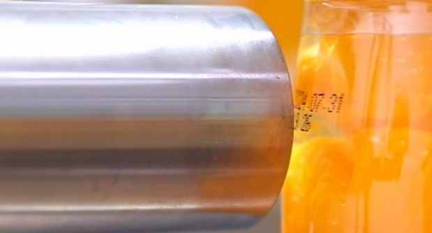 Стеклянные бутылки и контейнеры